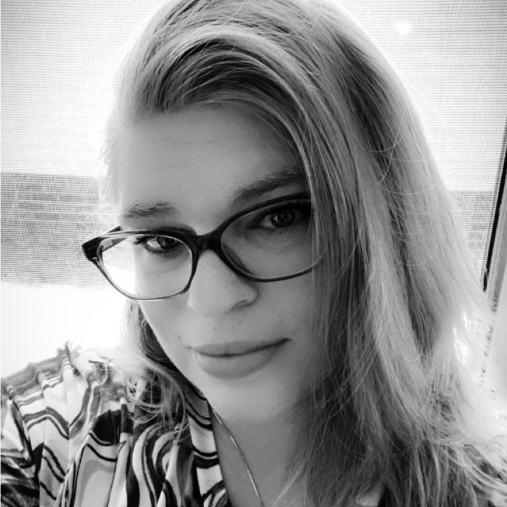 Meet your Posher, Sabrina